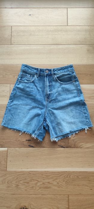 Spodenki jeansowe Stradivarius 36