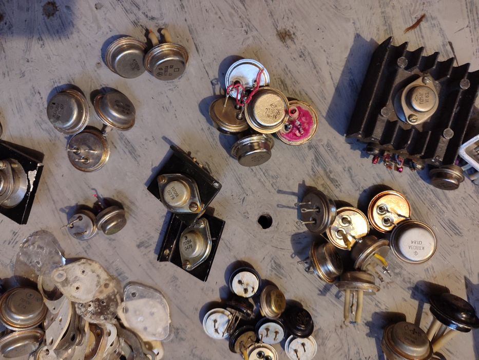 Транзисторы производства СССР продам.: 1 500 грн. - Інша електроніка ...