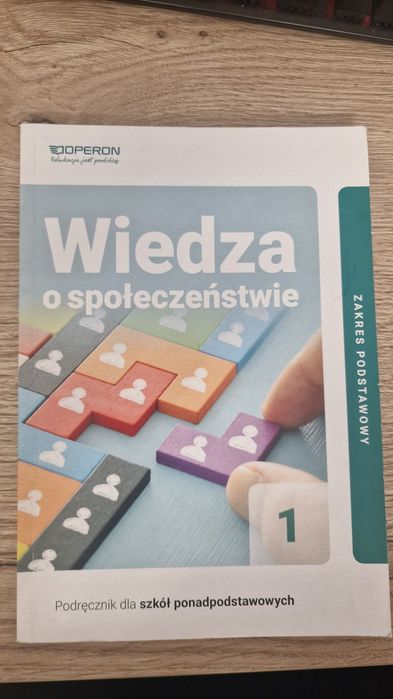 Podręcznik Operon Wiedza o społeczeństwie zakres podstawowy klasa 1