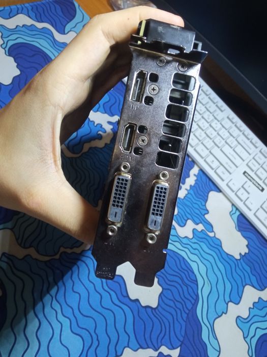 Видеокарта RX570 4гб GAMING