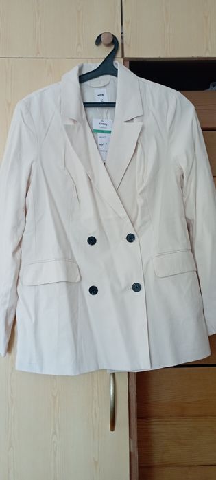 Новий жіночий костюм