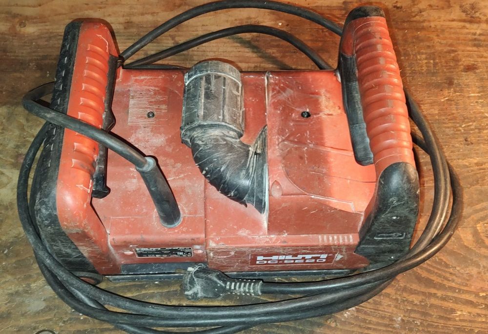 Bruzdownica HILTI DC-SE20 1950W + tarcze