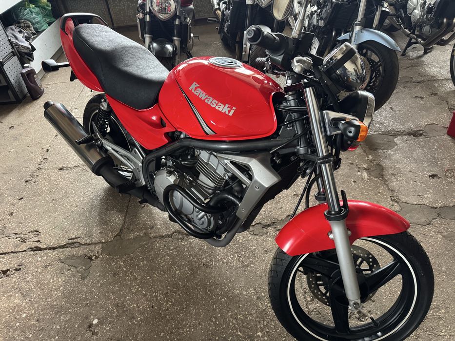 Продам мотоцикл Kawasaki ER-5