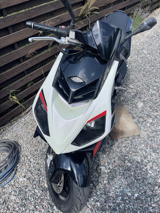 Скутер Derbi gp1 250 malossi