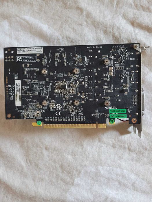 Placa gráfica GALAX NVIDIA GeForce GTX 1050 Ti OC 4GB GDDR5 usada