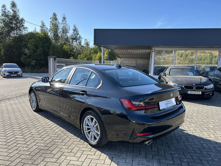 BMW 330e - Nacional com Garantia