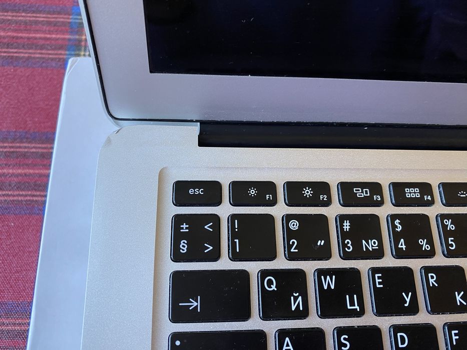 Продаю MacBook Air 13-inch, 2017