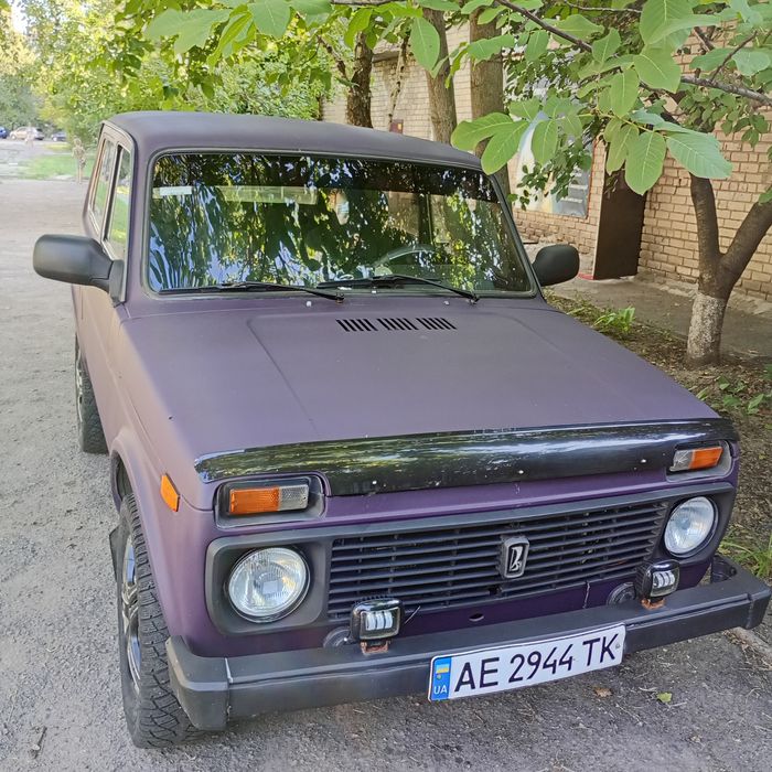 Продам авто Ніва ВАЗ 21213
