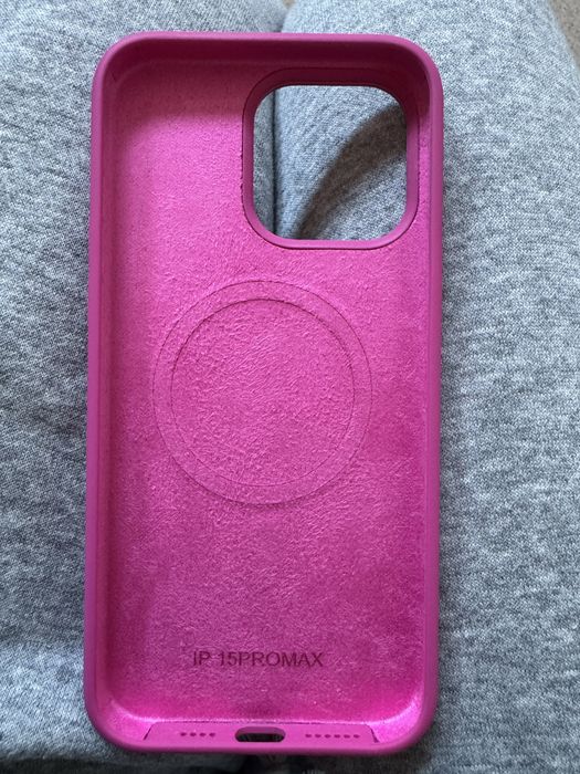 etui na iphone 15 pro max