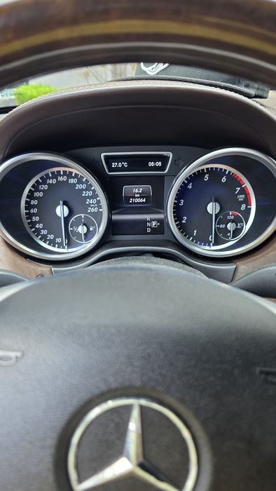 Mercedes-Benz GL-Class 2013 VIN WDC1668731A242534 фото оголошення 4 з 24