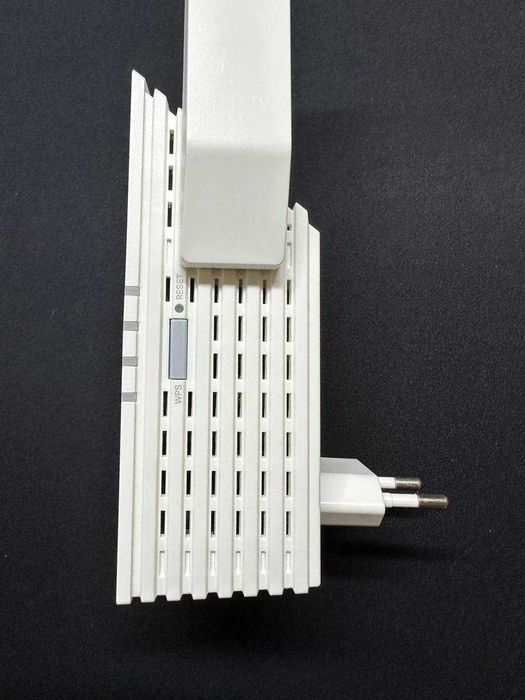 Усилитель Wi-Fi TP-Link RE605X AX1800 Wi-Fi 6 / Mesh / Gigabit