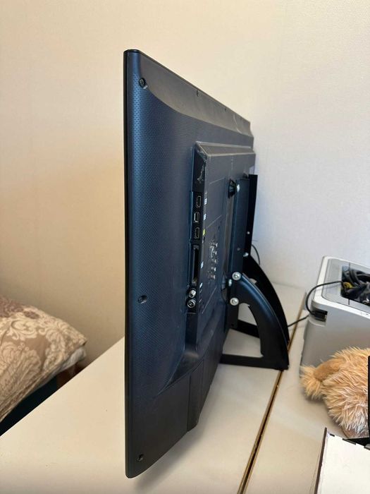 Ніжки для телевізора 24"-43" Крепление кронштейн ножки для телевизора