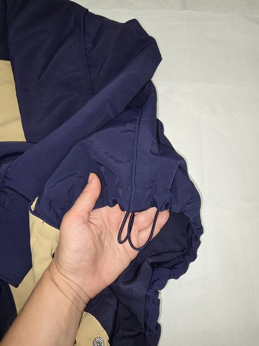 Куртка вітрівка  Zara