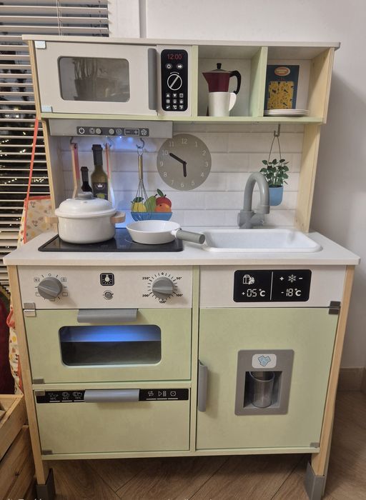 Kuchnia drewniana dla dziecka Lupilu Lidl