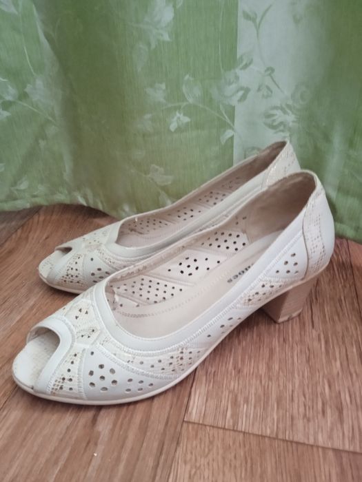 Туфлі літні, жіночі