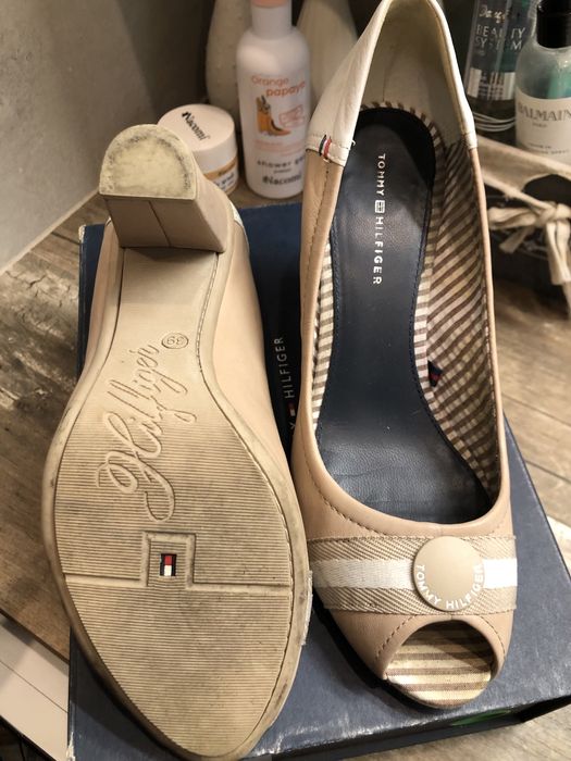 Tommy Hilfinger buty na grubym obcasie 39