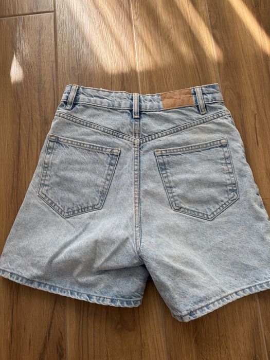 Джинсові шорти zara 34