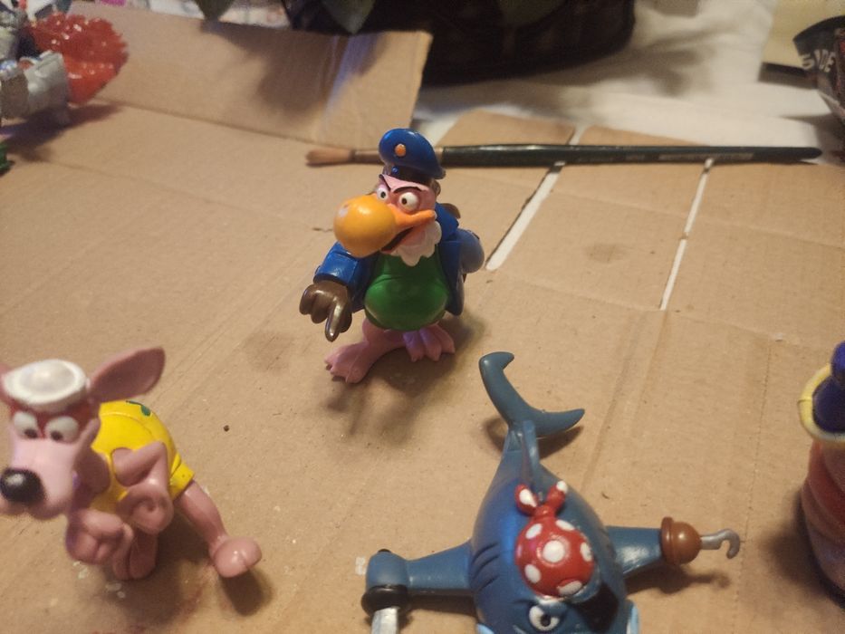 Figuras pvc- delfy e seus amigos