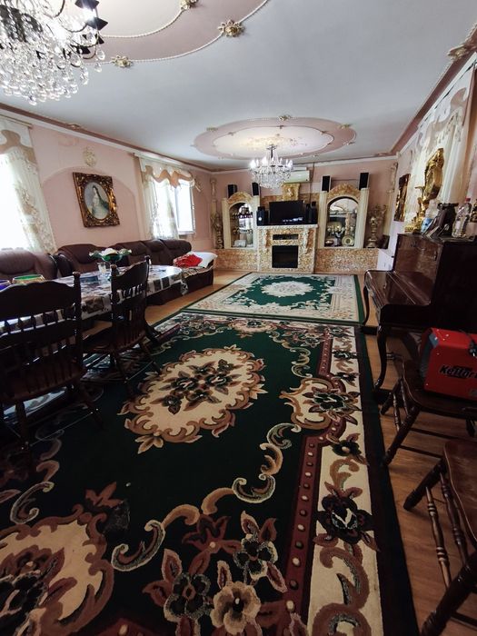 Царський будинок