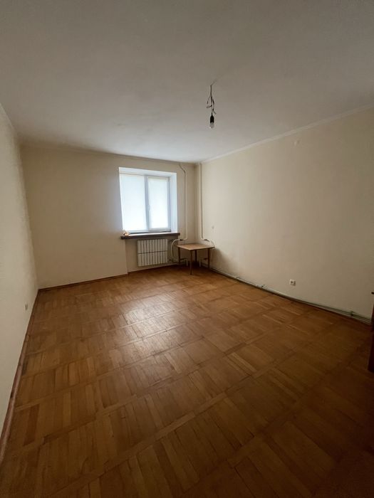 Продаж 1 кім вул. Микулинецька Бічна