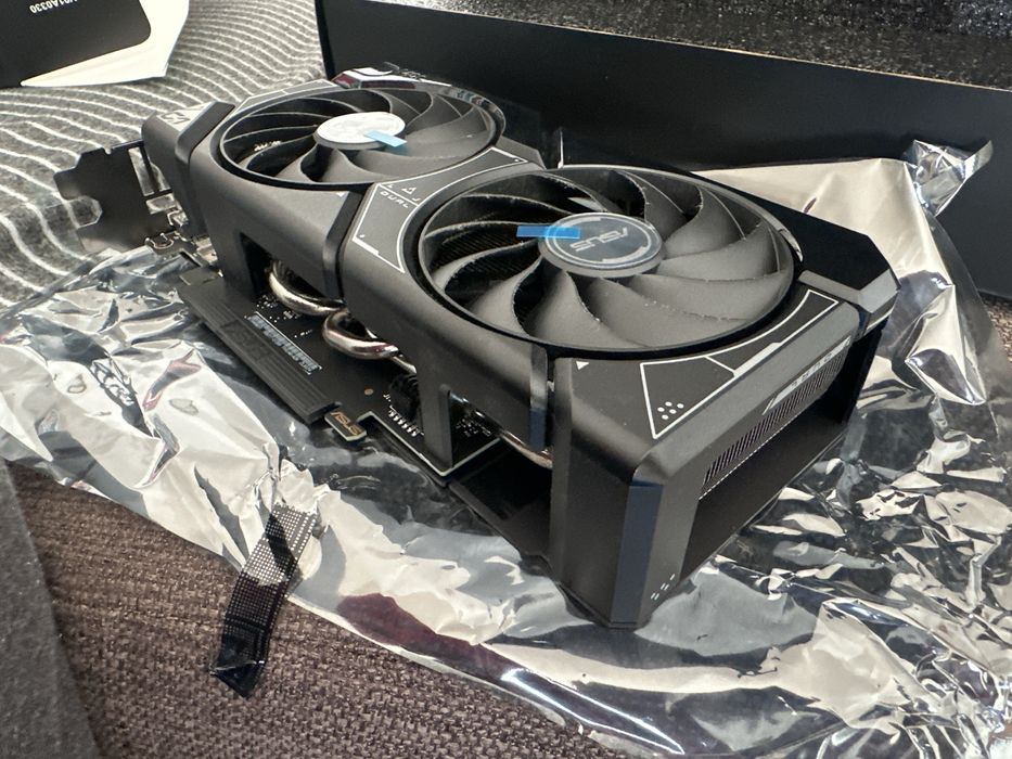Gráfica Nvidia RTX 4060Ti 8GB
