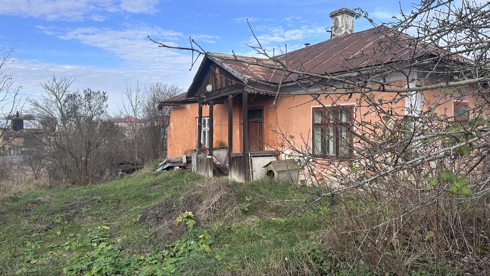 Продаж будинку в центрі міста!