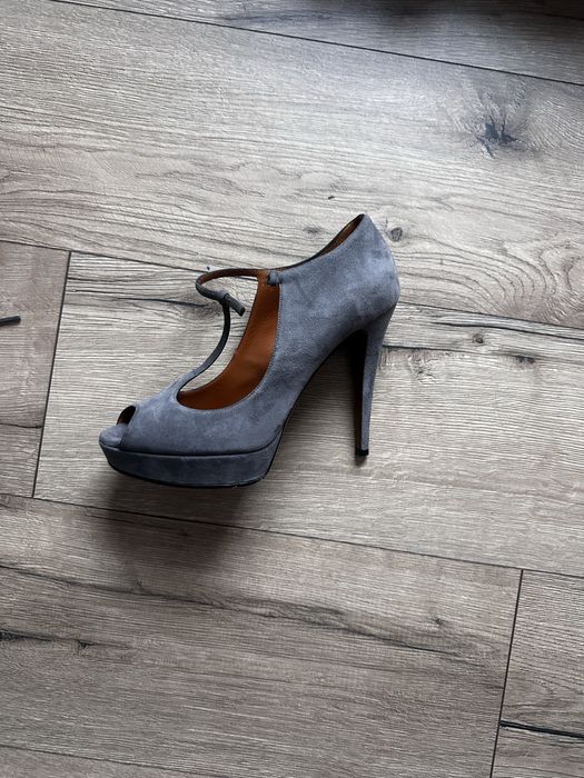 GUCCI сірі каблуки 38,5 розмір