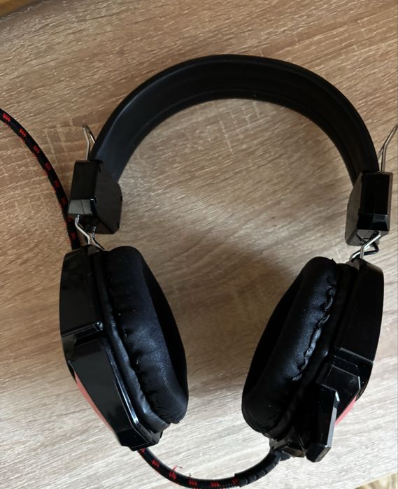 Ігрові навушники Defender Ridley Black + Red