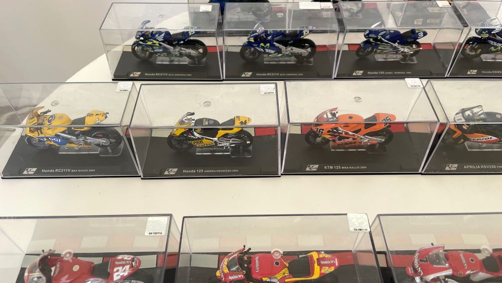 MOTO GP - Miniaturas 2003/2004/2005