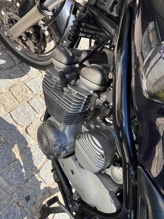 MOTA YAMAHA XJ600 N . Impecável a circular sem problemas