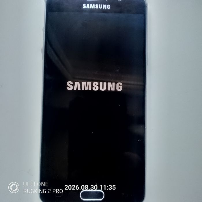 Samsung  смартфон
