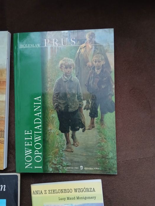 Cztery  książki  S. Żeromskiego z B . Prusa, H Sienkiewicz