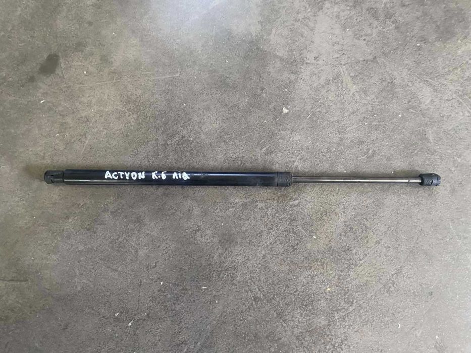 Амортизатор кришки багажника SsangYong Actyon 2006-2012р.