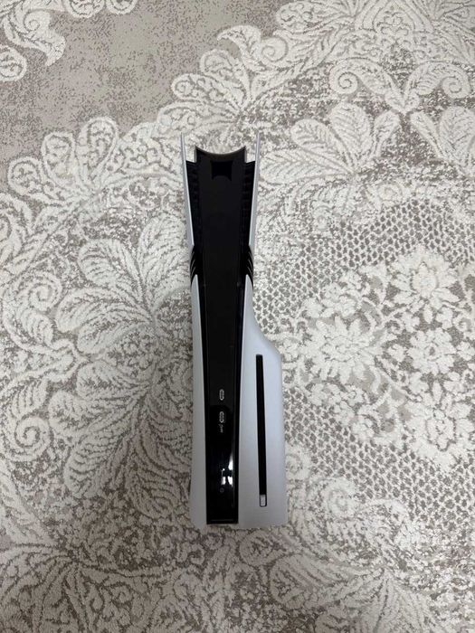 Продам Sony PlayStation 5 Pro 2т