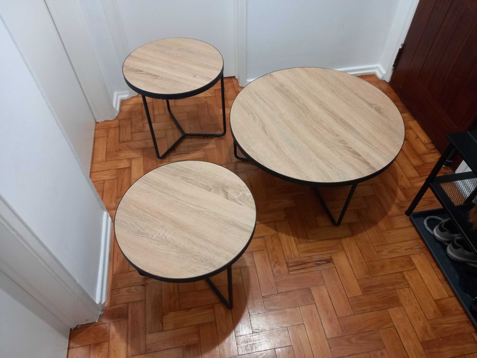 mesa de café em bom estado