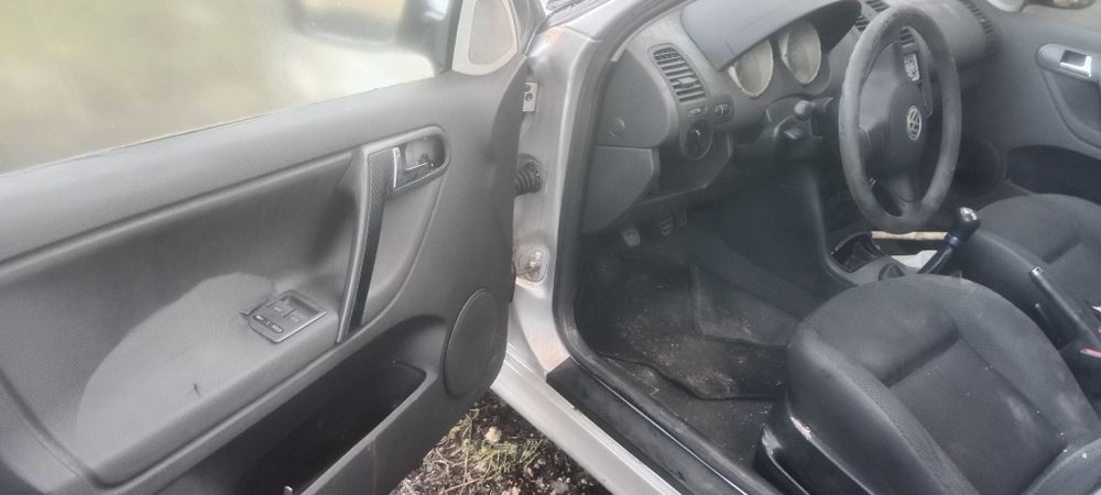 Volkswagen Polo 1.4 16 válvulas ano 2000 peças