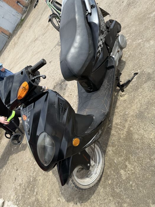 Продам скутер в гарному стані