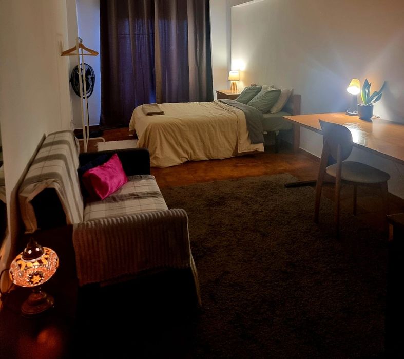 Quarto disponível POR UM MES (fevereiro)