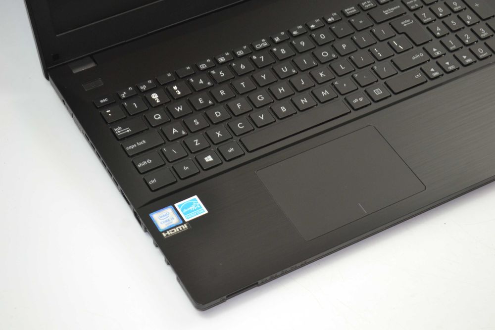 ASUS P2530U | i5-6200u | 8gb Ram | 256gb SSD | BAT3H | Win11
