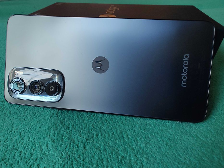 Motorola edge 30 smartfon telefon