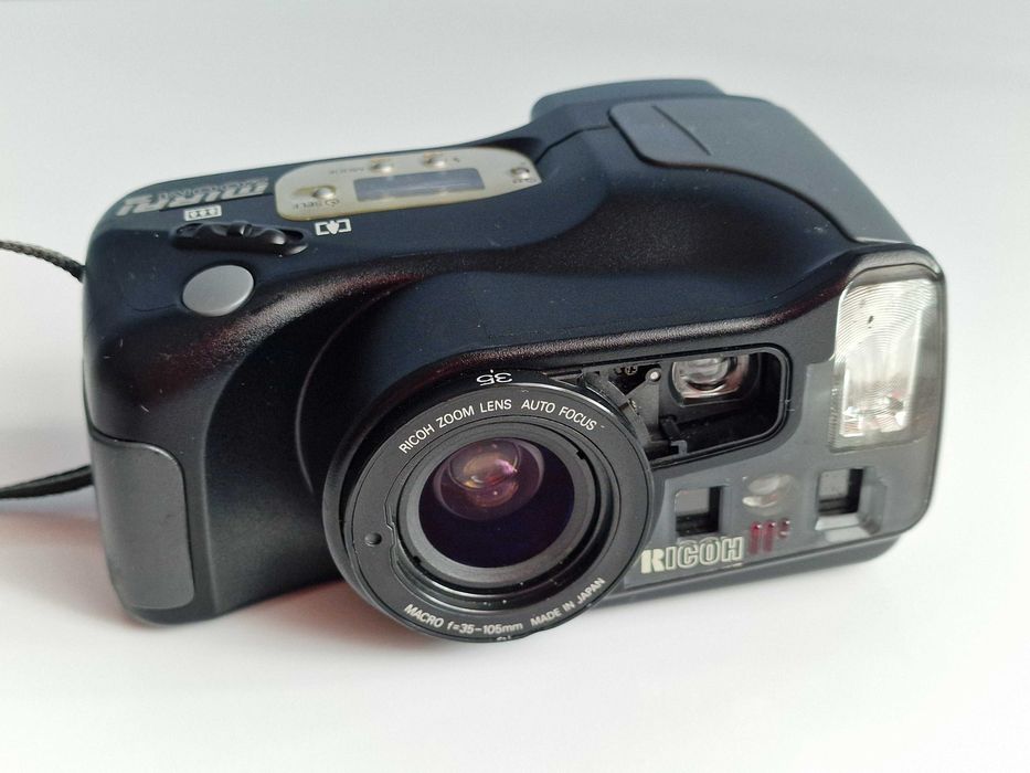 Aparat analogowy Ricoh Mirai Zoom 3