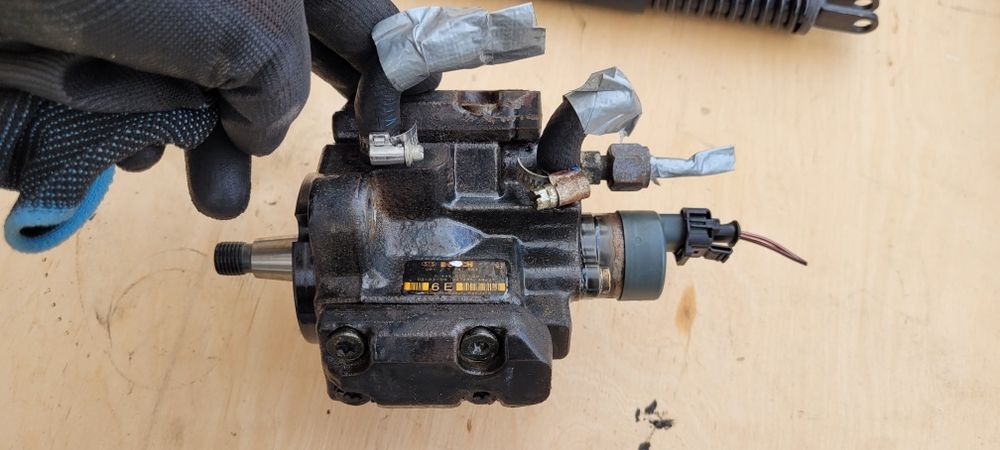 Pompa wtryskowa bmw e39 530d