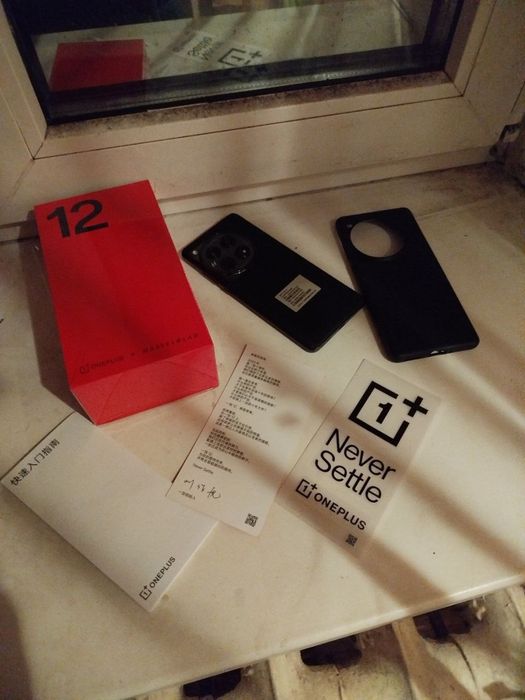Продажа/Обмен Oneplus 12 5G 16/512 CN идеал фул комплект