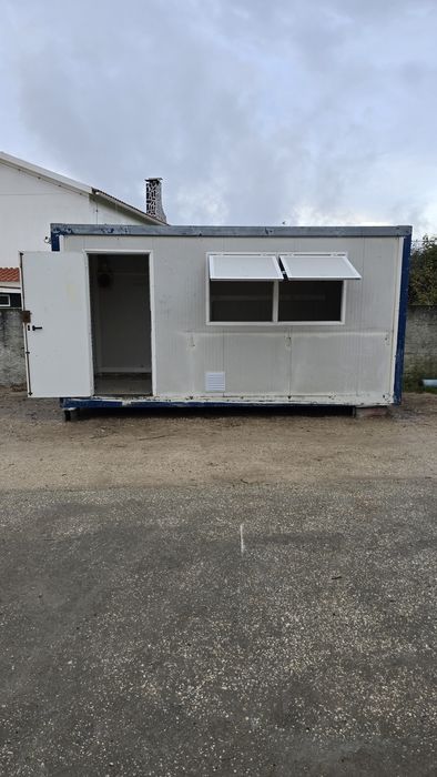 Contentor Usado / Comércio