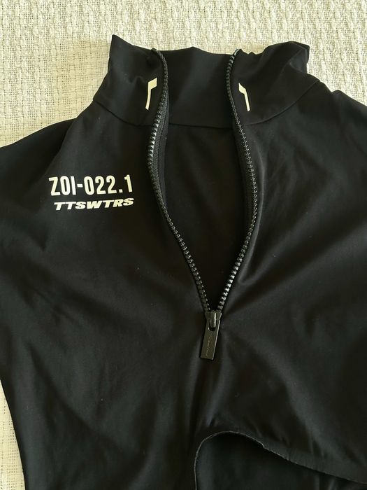 Ttswtrs боді XS з вирізом чорне