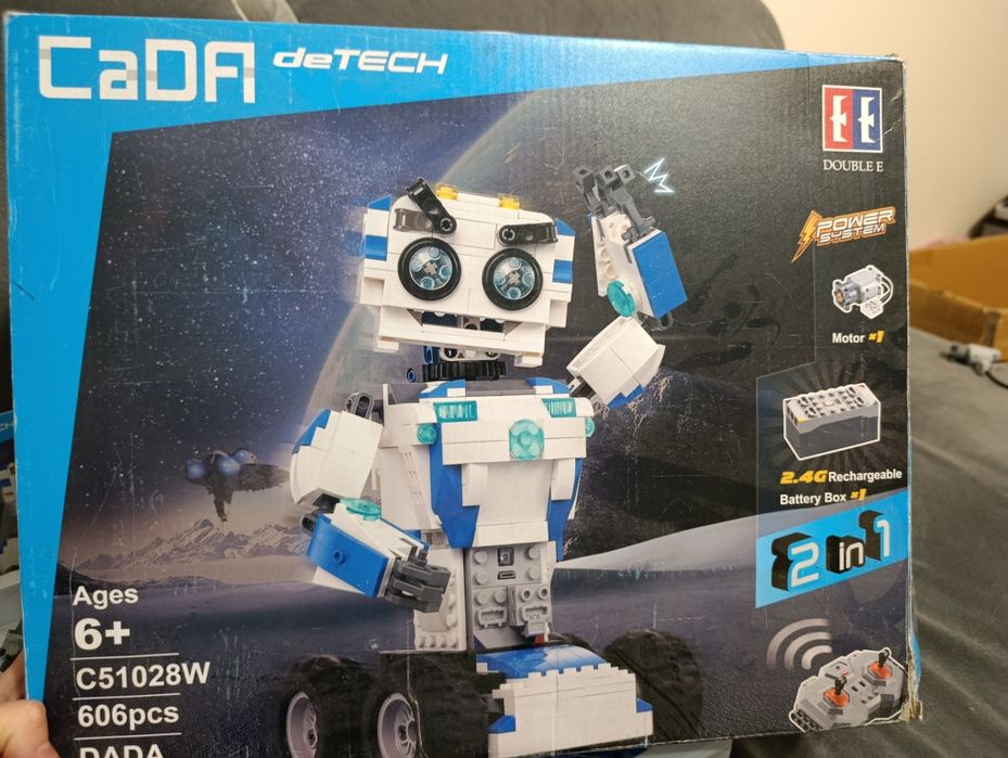 Klocki cada detech LEGO technic robót wiertło 606 el. Sterowany