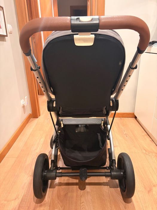 Carrinho Cybex Balios S em excelente estado, muito confortável, espaçoso e fácil de manobrar.