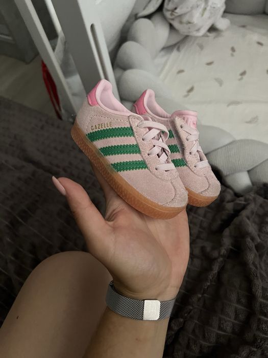 дитячі кросівки adidas Gazelle Comfort Closure