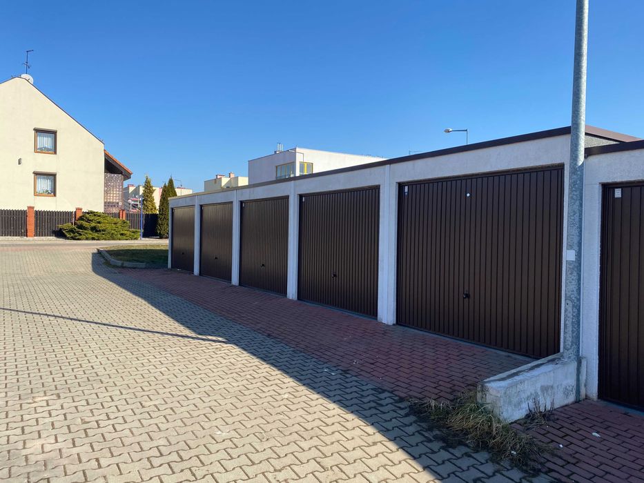 Garaż Piekary Śląskie LIpka ul. Szpaków