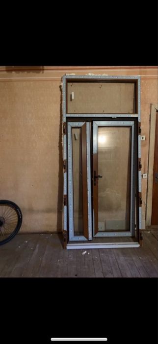 В продажі двері 2.60-1.20